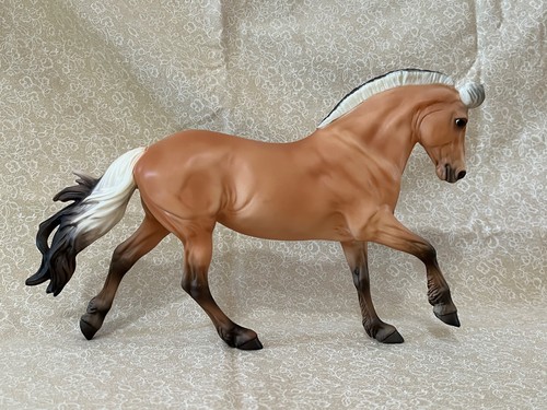 Breyer sweetwater zorah - sweetwater's,