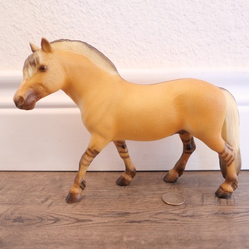 Retired breyer horse 482 - retired, #482